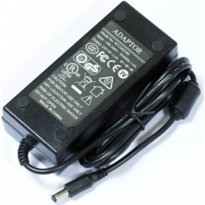Коммутатор Mikrotik RB260GSP CSS106-1G-4P-1S 1000 Base-TX (1000 мбит/с), 1 SFP порт