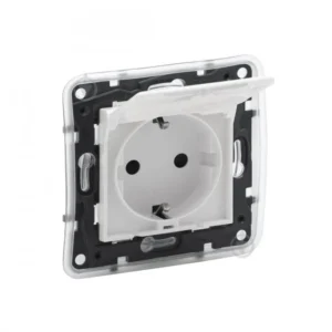 Розетка Legrand Розетка 2К+З Niloe Step 16А 250 В с з/ш с крышкой IP44 авт. клеммы Белый 863123